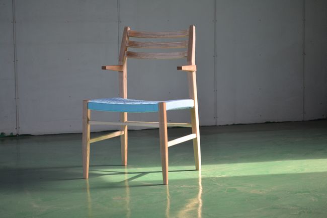 研究室の椅子